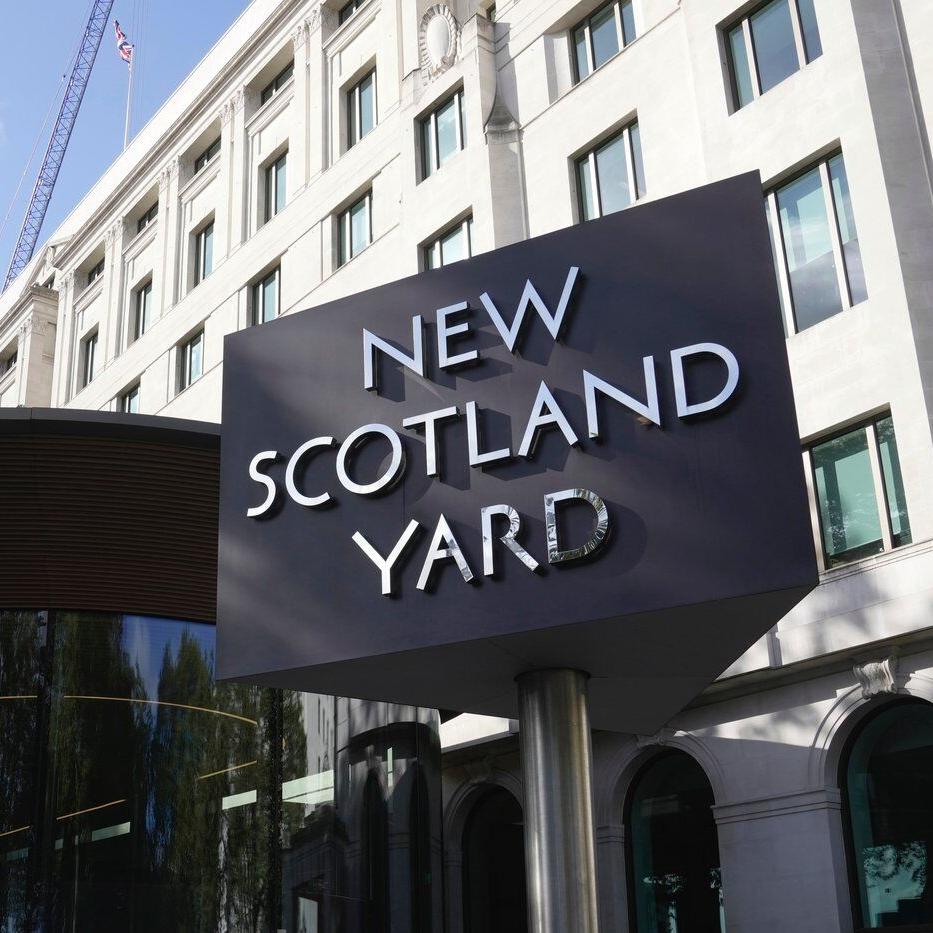 UK police arrest 3 men in London on suspicion of spying for Russia